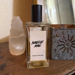 Lush perfume Amelie Mae